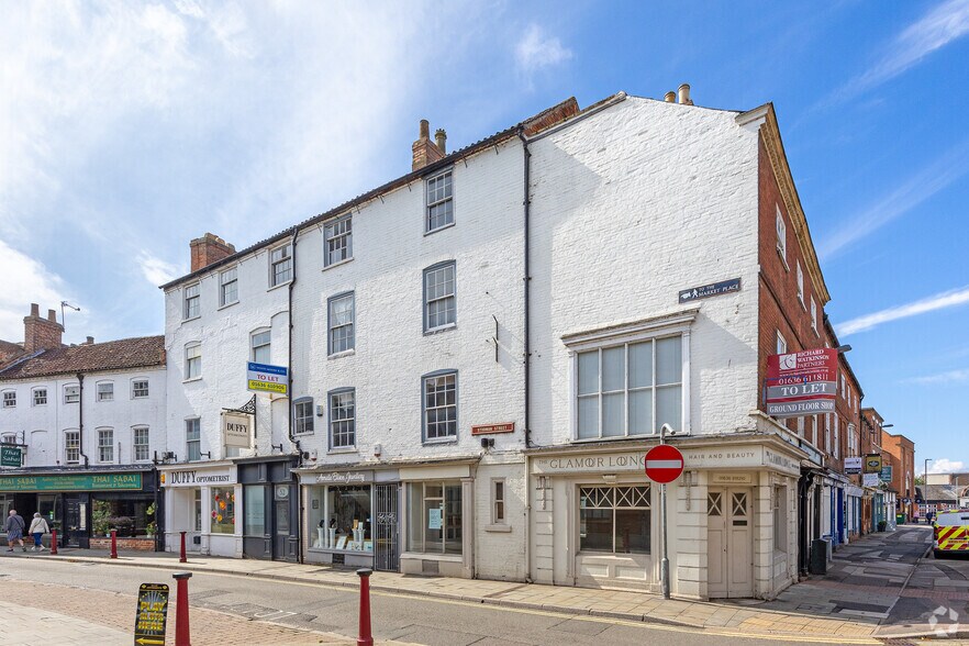 39 Castle Gate, Newark à louer - Photo du bâtiment - Image 2 de 4