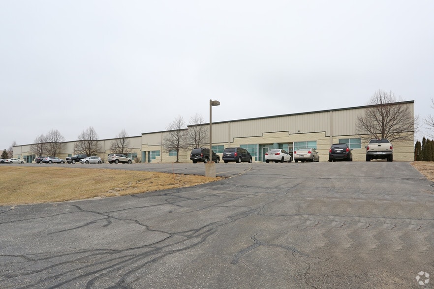 S84W18740-S84W18768 Enterprise Dr, Muskego, WI for lease - Primary Photo - Image 1 of 18