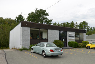 Plus de détails pour 14 Cedar Swamp Rd, Smithfield, RI - Bureau à vendre