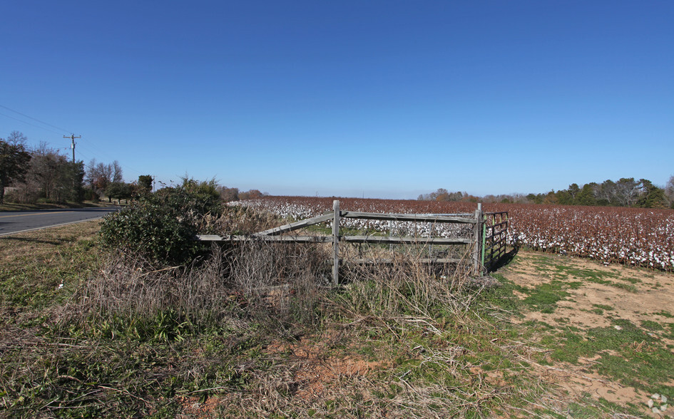 S Business 52 Hwy, Albemarle, NC for sale - Primary Photo - Image 1 of 1