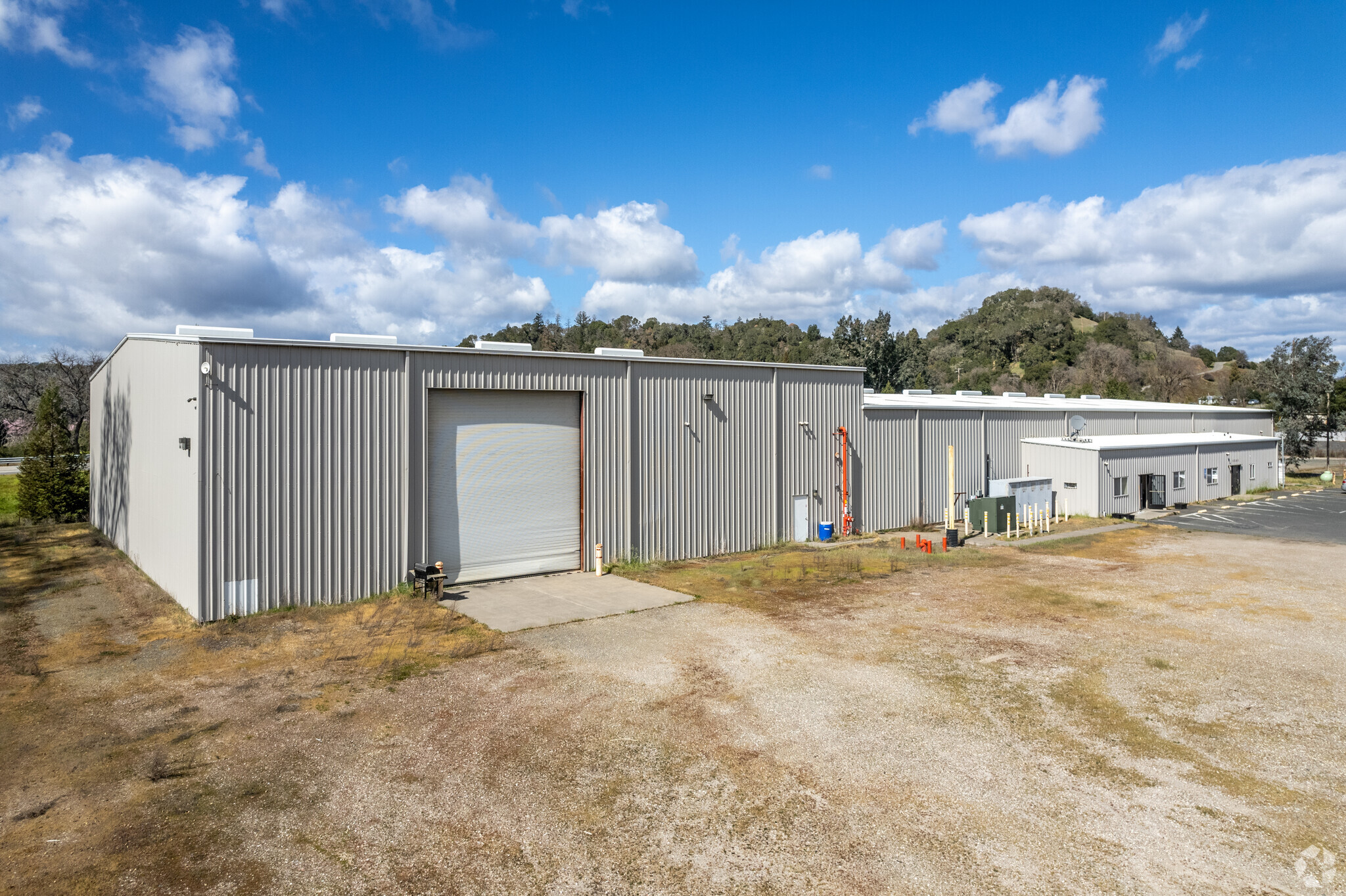 4260 N State St, Ukiah, CA à vendre Photo du bâtiment- Image 1 de 1