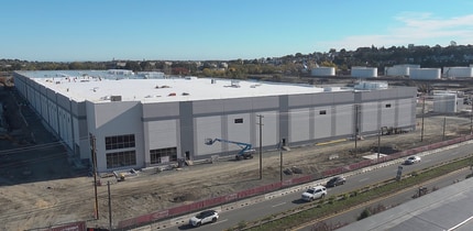 101 Lee Burbank Hwy, Revere, MA à louer Photo intérieure- Image 2 de 4