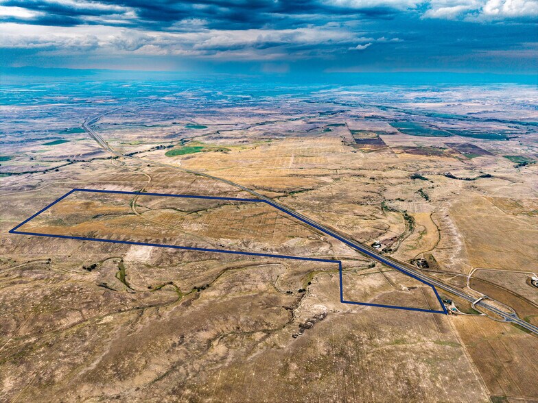 1 W Hunton Creek Rd, Wheatland, WY à vendre - Photo du bâtiment - Image 3 de 37