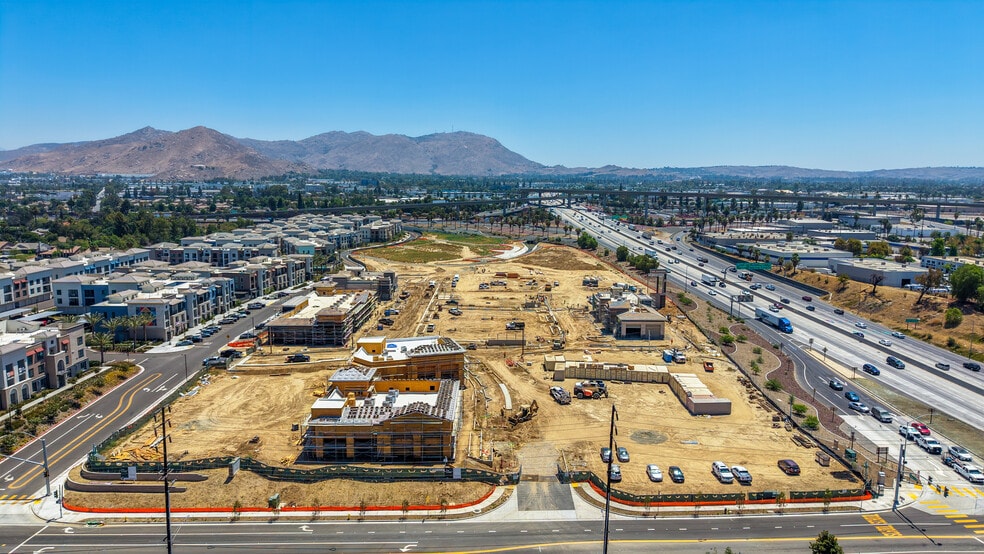 N Orange St, Riverside, CA for lease - Building Photo - Image 2 of 10