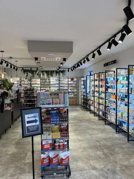 71 Avenue De Villiers, Paris à vendre - Photo du bâtiment - Image 3 de 4