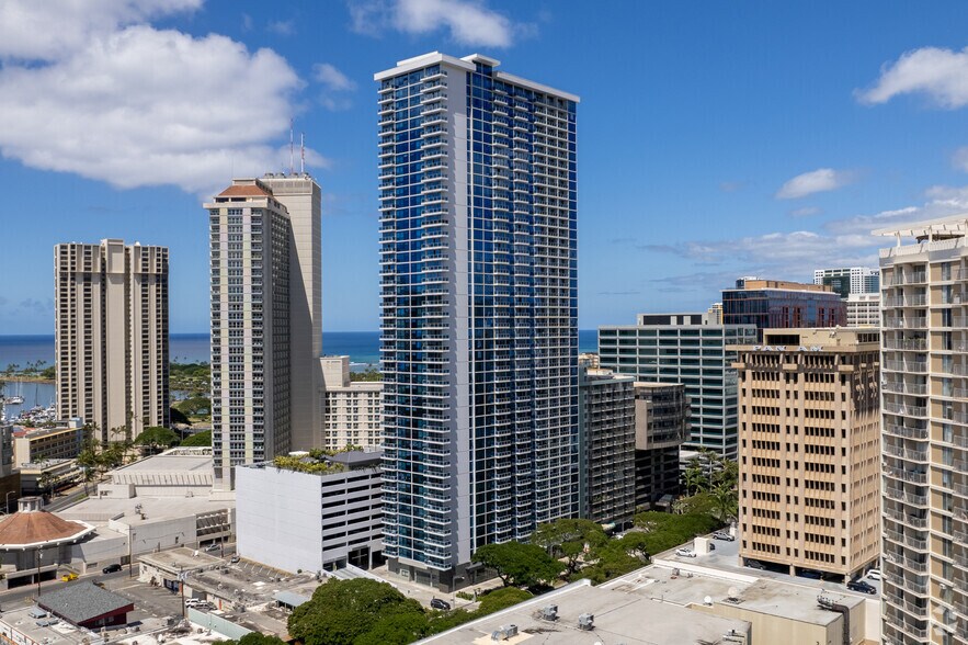 1631 Kapiolani Blvd, Honolulu, HI for lease - Primary Photo - Image 1 of 8