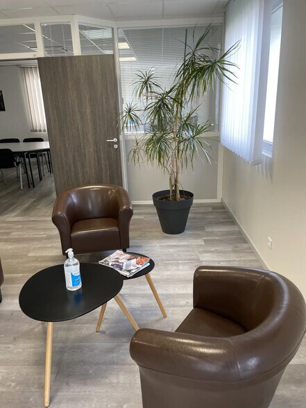 Flex dans Reyrieux à louer - Photo intérieure - Image 2 de 18