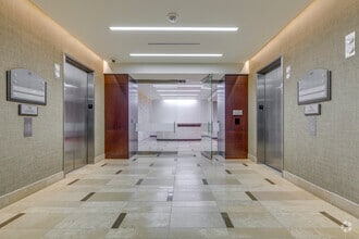 202 S Cheyenne Ave, Tulsa, OK for lease Interior Photo- Image 2 of 16