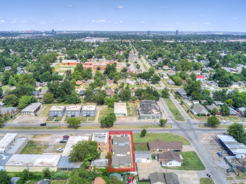 2308 NW 12th St, Oklahoma City, OK à vendre - Photo du bâtiment - Image 2 de 41