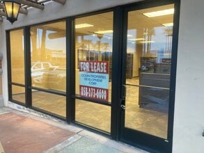 67555 E Palm Canyon Dr, Cathedral City, CA à louer Photo intérieure- Image 1 de 6