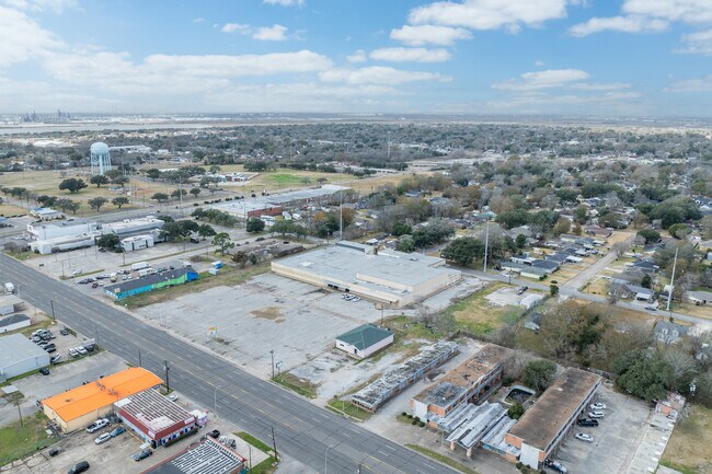 More details for 3835 Gulfway Dr, Port Arthur, TX - Office, Industrial for Lease