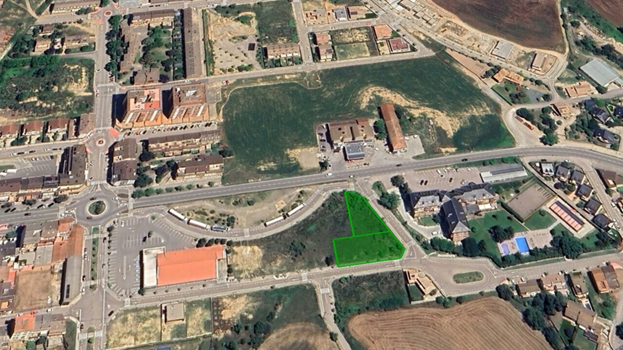 Land in Solsona, Lérida for sale Aerial- Image 1 of 3