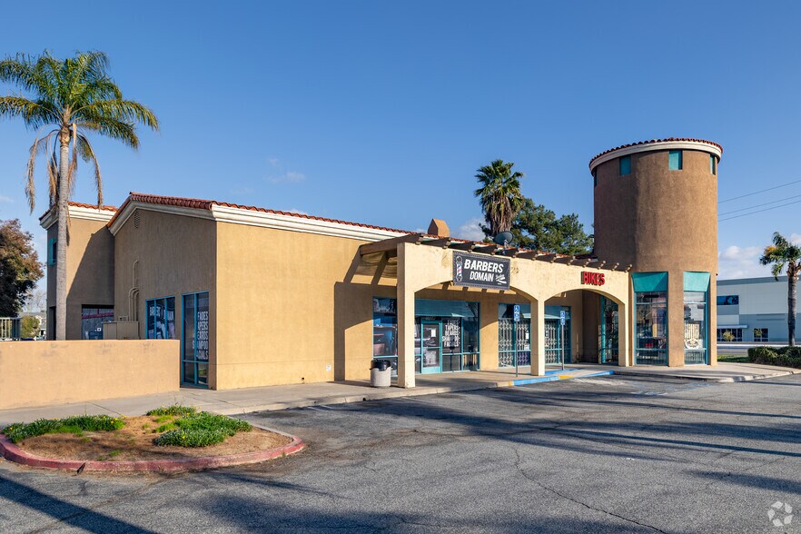 23750 Alessandro Blvd, Moreno Valley, CA à vendre - Photo du bâtiment - Image 2 de 8