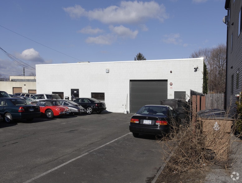 20 Crescent St, Stamford, CT for sale - Building Photo - Image 2 of 58