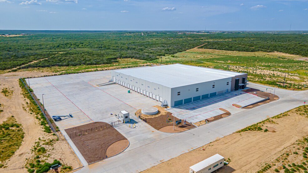 Maritime Loop, Laredo, TX à louer - Photo du bâtiment - Image 3 de 9