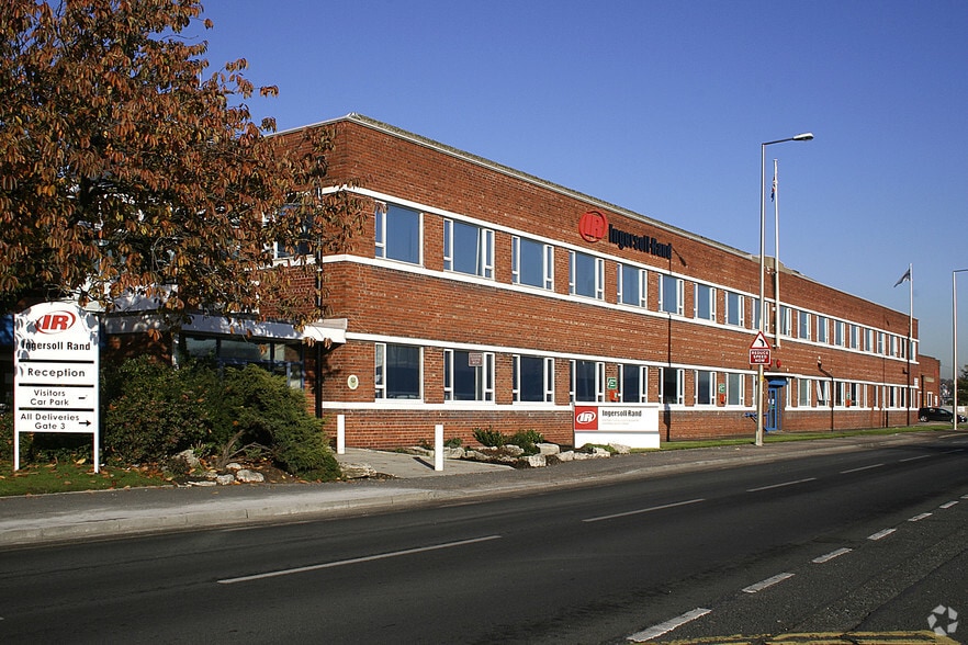1 Swan Ln, Wigan à vendre - Photo du bâtiment - Image 2 de 7