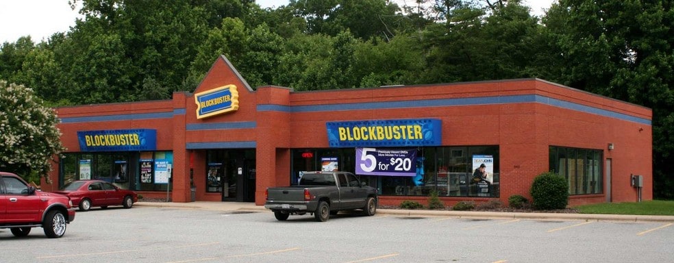 5402 W Market St, Greensboro, NC for lease - Building Photo - Image 2 of 10