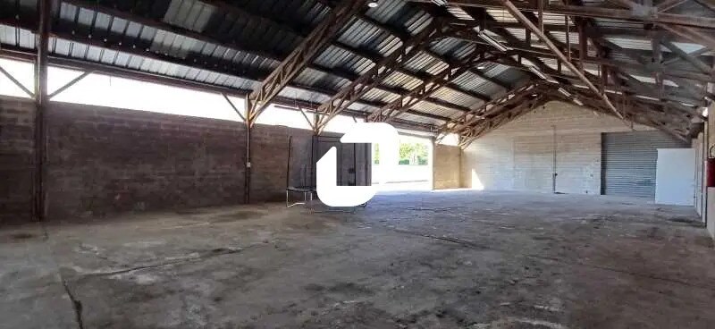 Bureau dans Porcheville à louer - Photo du bâtiment - Image 3 de 20