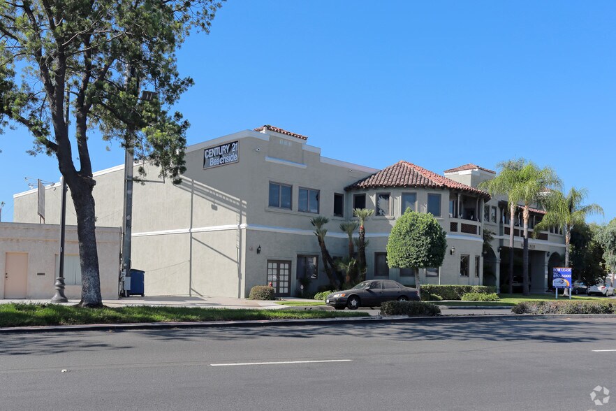 15814-15820 Whittier Blvd, Whittier, CA à louer - Photo principale - Image 1 de 12