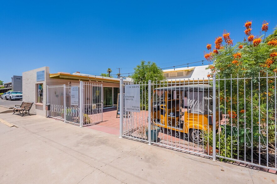 7140 E 1st Ave, Scottsdale, AZ à vendre - Photo du bâtiment - Image 3 de 23