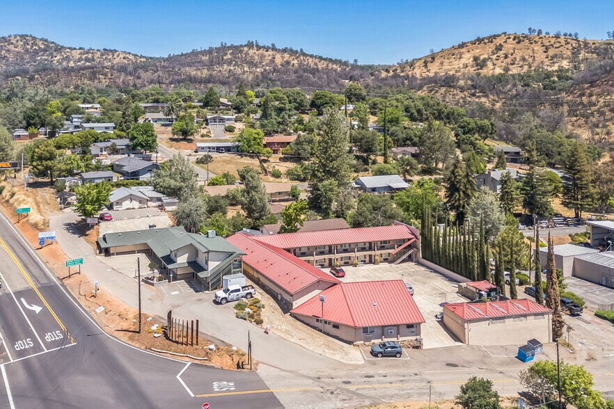 5180 Jones St, Mariposa, CA à vendre - Photo du bâtiment - Image 1 de 17