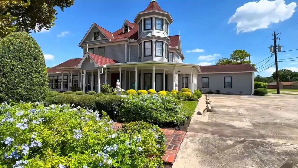 2805 Center St, Deer Park, TX for sale - Commercial Listing Video - Image 2 of 34