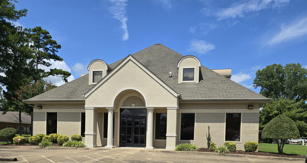 2906 Cypress Rd, Arkadelphia, AR for lease - Primary Photo - Image 1 of 9