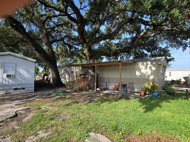 6201 Ohio Avenue, Gibsonton, FL for sale - Building Photo - Image 3 of 5