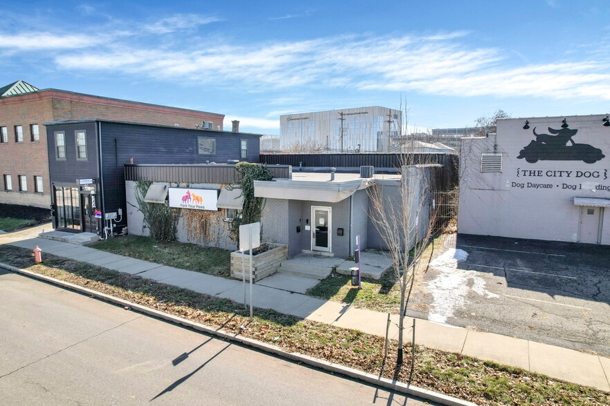 401 E Mound St, Columbus, OH for sale - Building Photo - Image 3 of 21