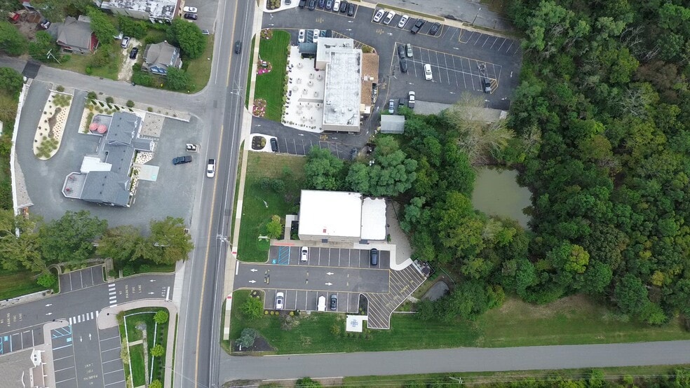 253 Mantoloking Rd, Brick, NJ à vendre - Vidéo sur l’inscription commerciale - Image 2 de 47