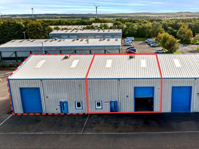 Faraday Rd, Glenrothes à louer - Photo du bâtiment - Image 2 de 8