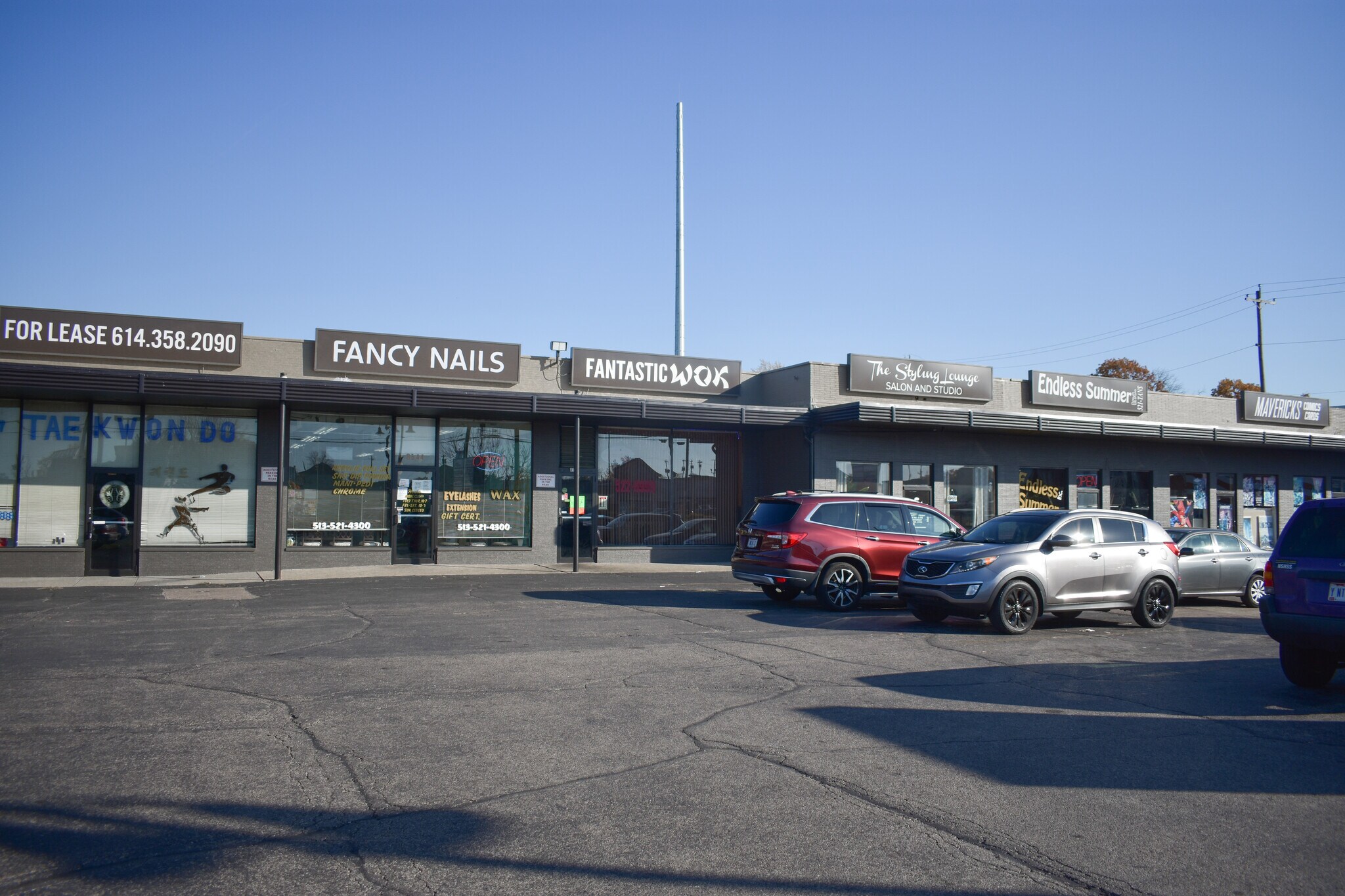 8522-8548 Winton Rd, Cincinnati, OH à louer Photo du bâtiment- Image 1 de 3