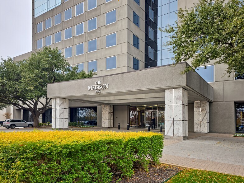 15851 Dallas Pkwy, Addison, TX à louer - Photo du bâtiment - Image 2 de 24