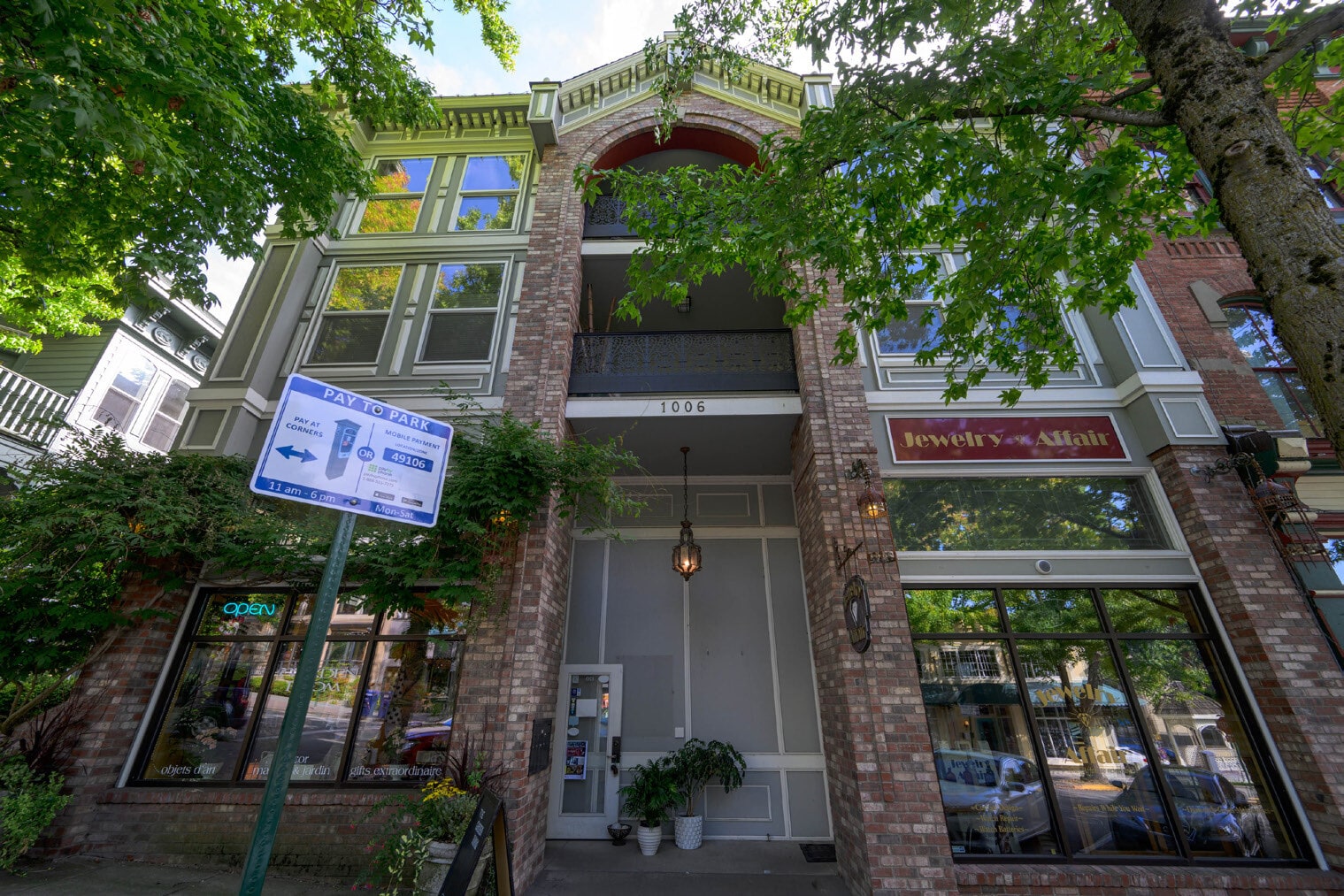 1006 Harris Ave, Bellingham, WA for sale Building Photo- Image 1 of 17