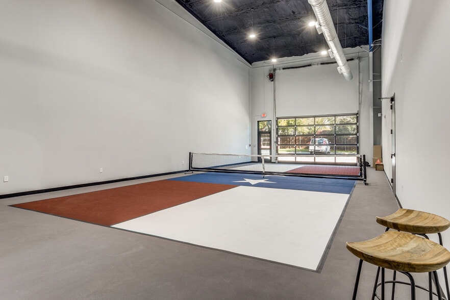 351 E Hudgins St, Grapevine, TX à vendre - Photo intérieure - Image 2 de 23