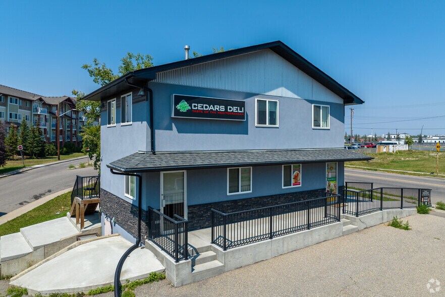 7003 Ogden Rd SE, Calgary, AB for sale - Building Photo - Image 1 of 1