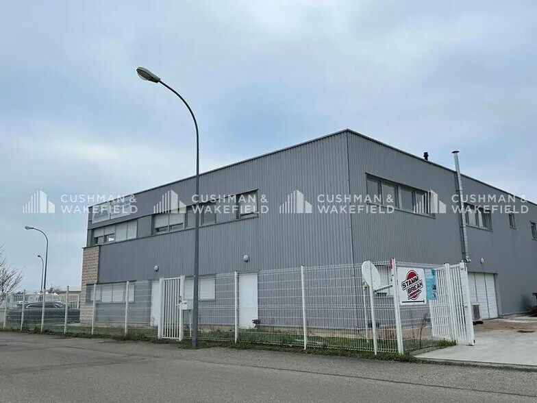 Flex in Griesheim-près-Molsheim for lease - Building Photo - Image 2 of 9