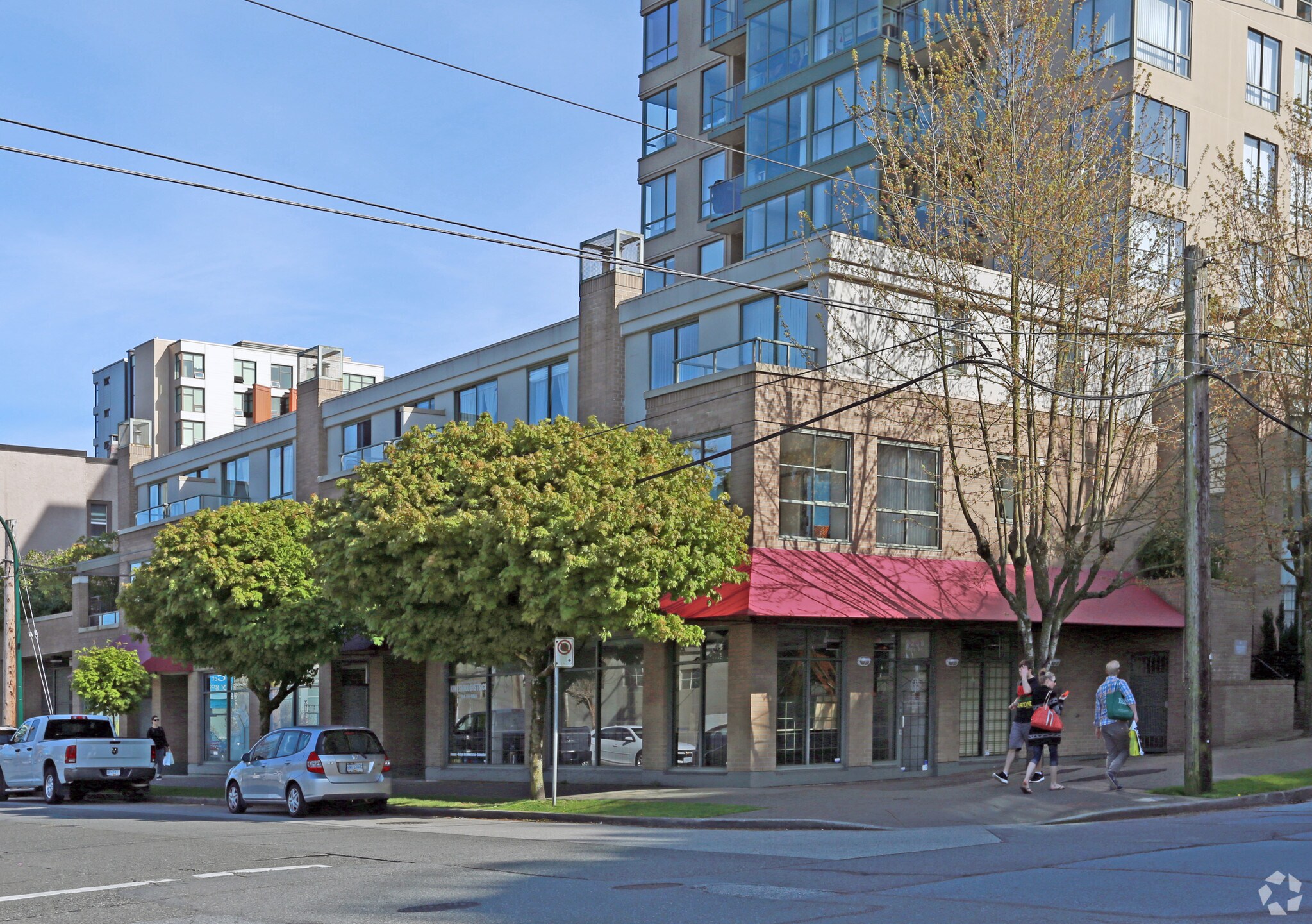 1672 6th Av W, Vancouver, BC for sale Primary Photo- Image 1 of 6