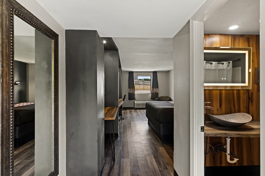 6201 E Highway 290, Austin, TX for sale - Building Photo - Image 3 of 8