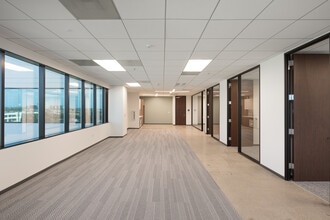 18301 Von Karman Ave, Irvine, CA à louer Numérisation 3D de Matterport- Image 1 de 19