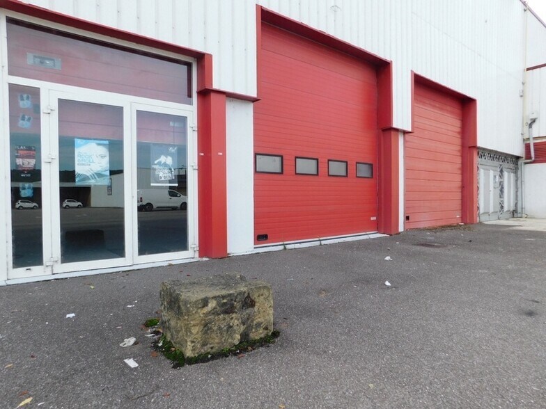 Office in Maxéville for lease - Building Photo - Image 2 of 8
