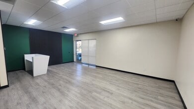 6760 Fort Apache Rd, Las Vegas, NV for lease Interior Photo- Image 2 of 5