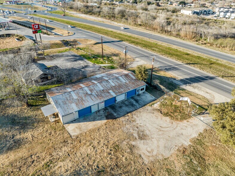 11211 S US Highway 181, San Antonio, TX à vendre - Photo du bâtiment - Image 3 de 23