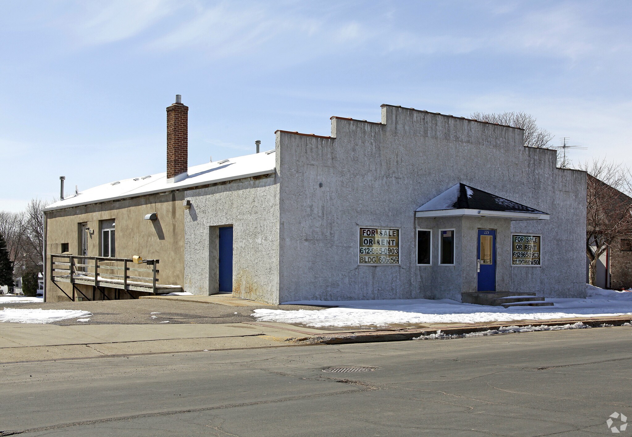 225 W 1st St, Waconia, MN for lease Primary Photo- Image 1 of 2