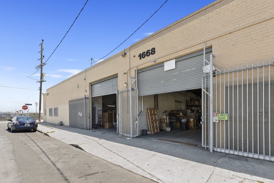 1668-1680 E 40th St, Los Angeles, CA for sale - Building Photo - Image 2 of 18