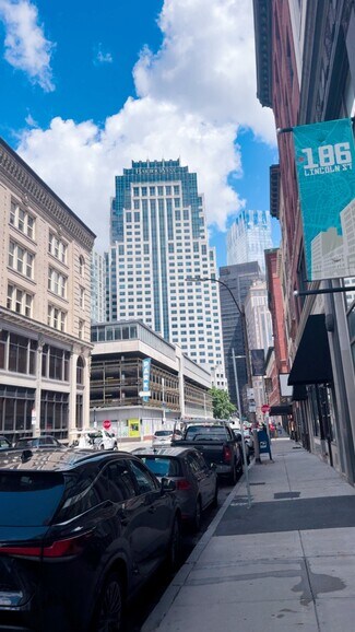 Plus de détails pour 200 Lincoln St, Boston, MA - Bureau à vendre