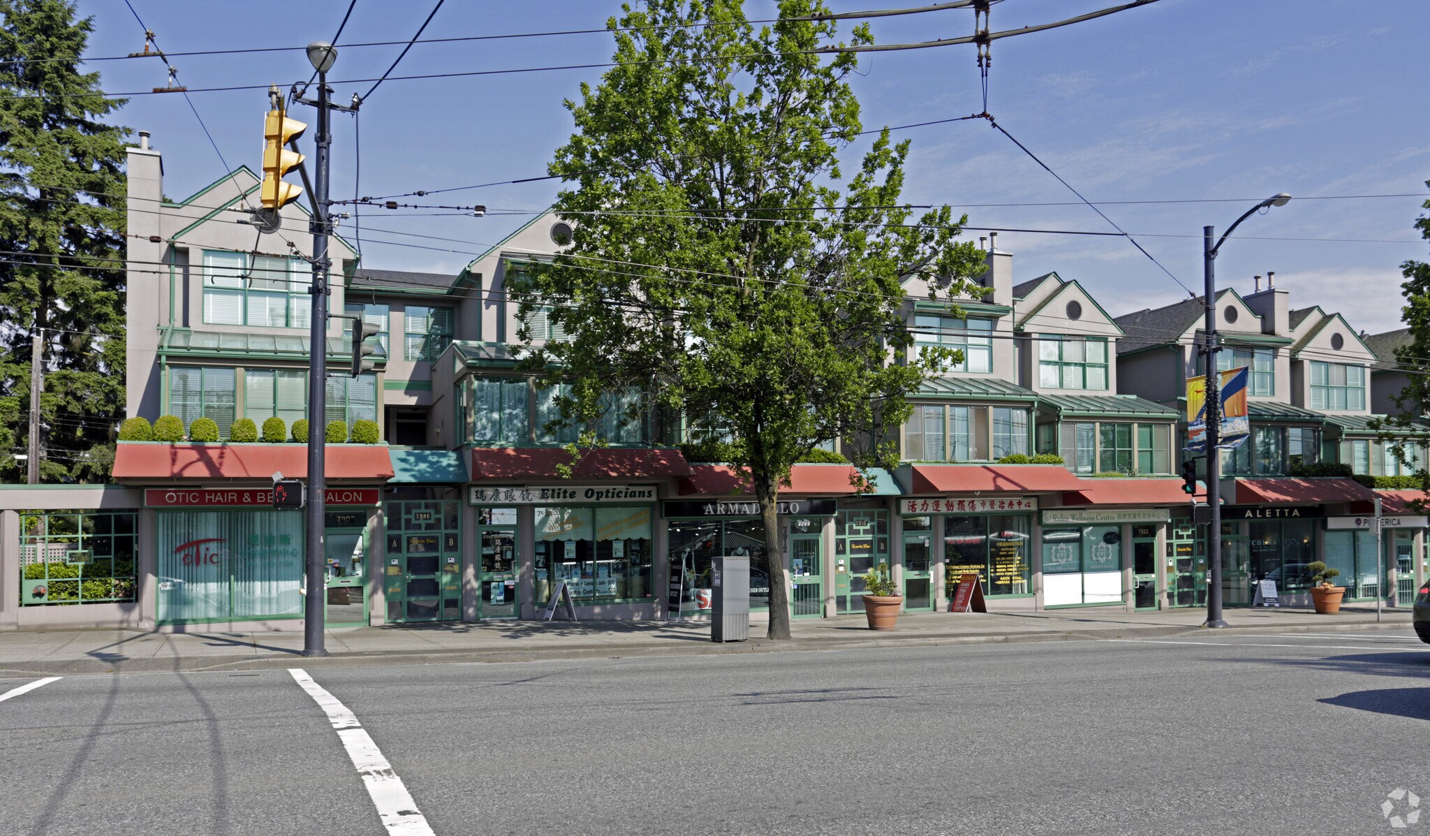 7902-7938 Granville St, Vancouver, BC à louer Photo principale- Image 1 de 7