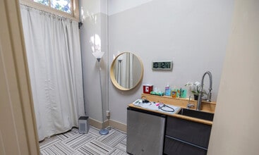 633 Yesler Way, Seattle, WA for lease Interior Photo- Image 2 of 2