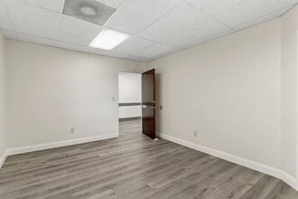 244 N Jackson Ave, San Jose, CA for lease Interior Photo- Image 1 of 10