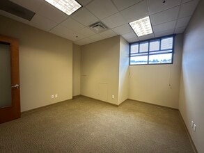 7665 Somersett Pky, Reno, NV à louer Photo intérieure- Image 2 de 3